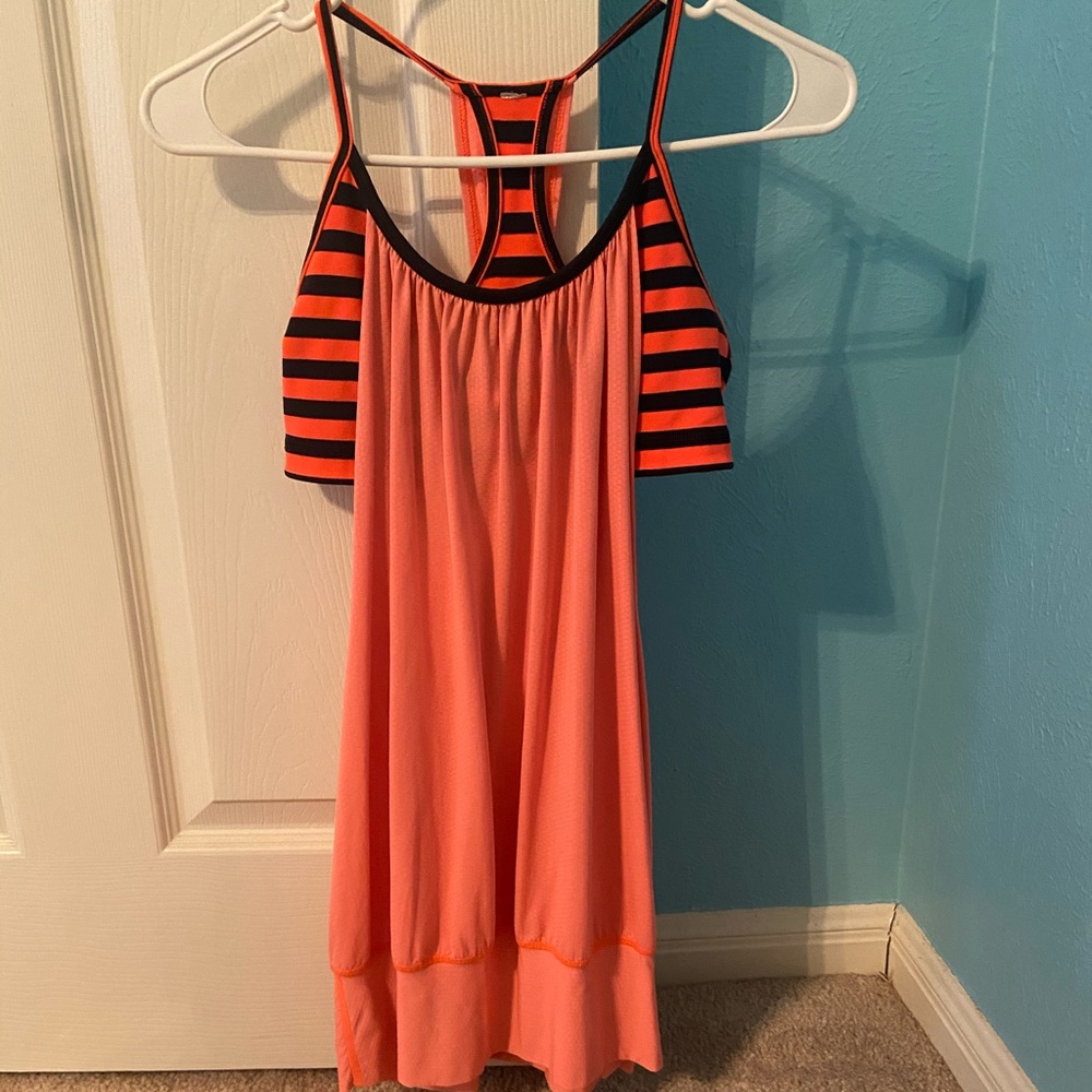 Lululemon workout tank